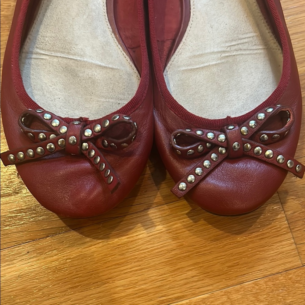 GAP Red Flats with Rhinestone Bow - Picture 5 of 6